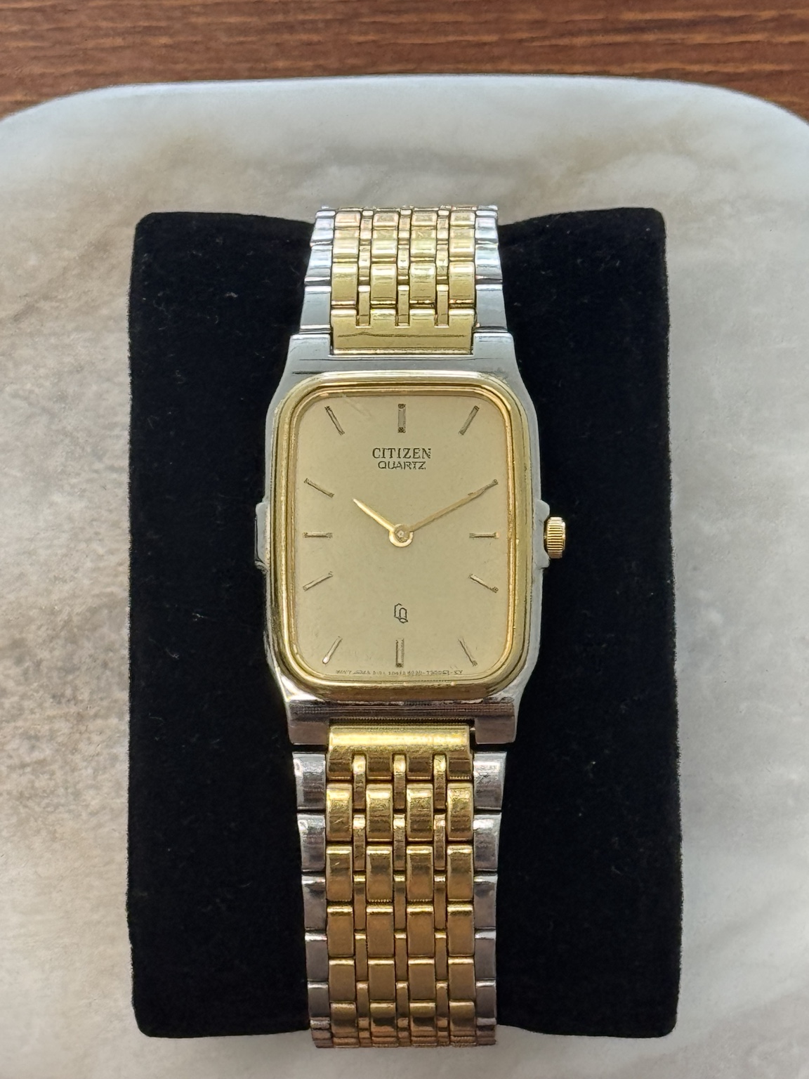 Original watch face and dial photograph of Citizen Quartz Rectangular Two-Tone Dress Watch – Non-Working